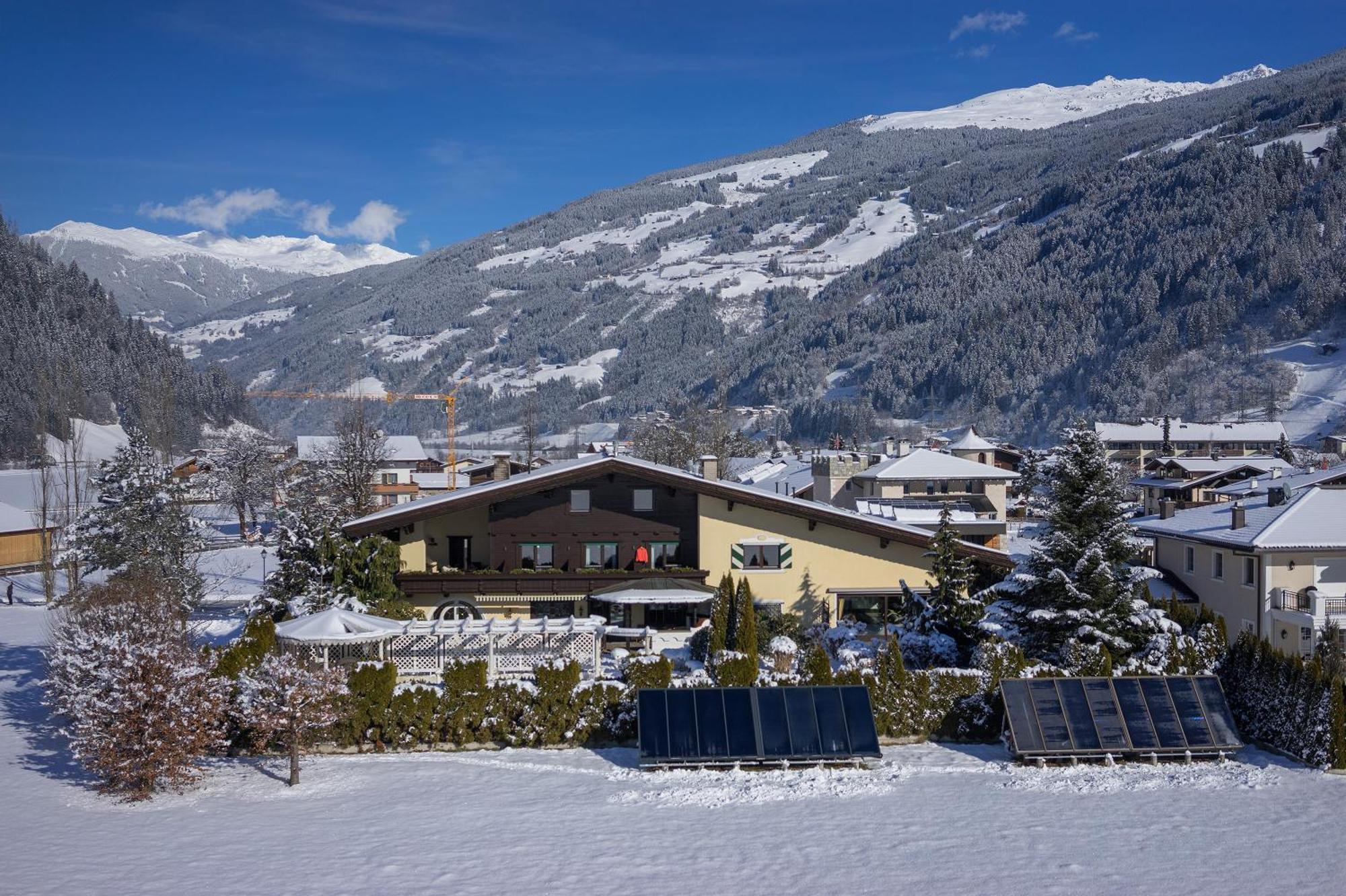 Boutiquehotel Saeumler Цель-ам-Циллер Экстерьер фото